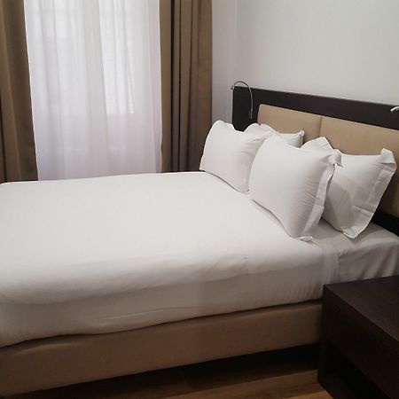 Una Finestra Su Monti Rzym Zewnętrze zdjęcie