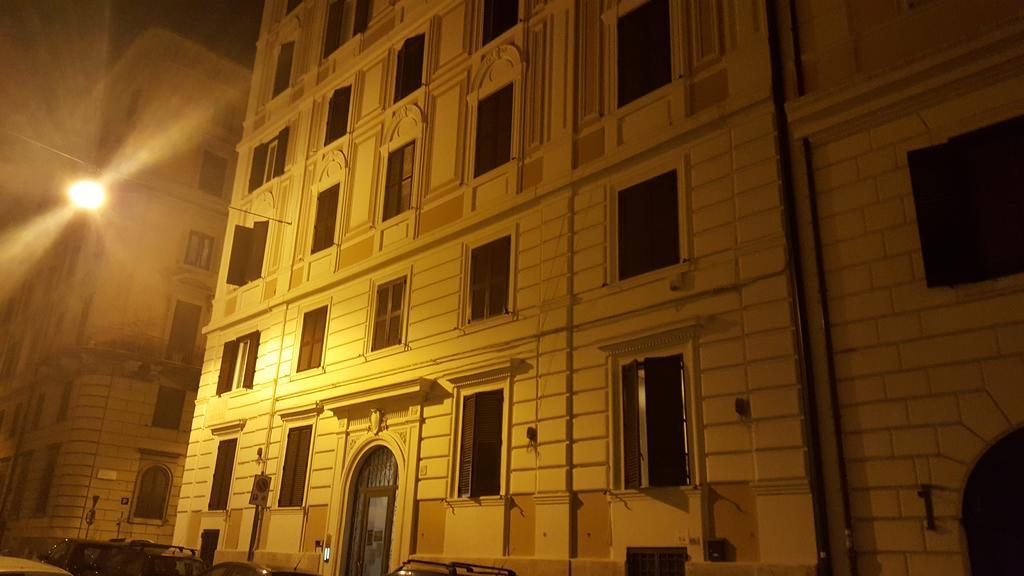 Una Finestra Su Monti Rzym Zewnętrze zdjęcie