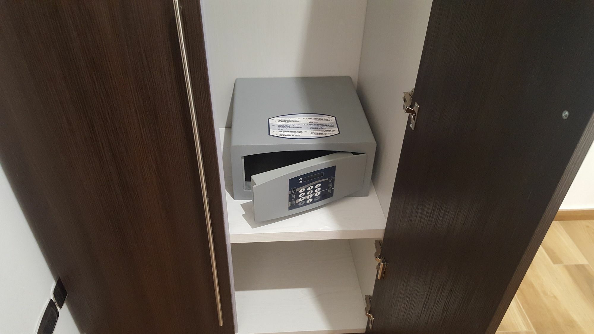Una Finestra Su Monti Rzym Zewnętrze zdjęcie